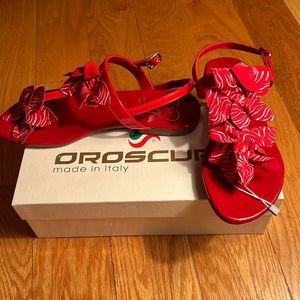 BNWB OROSCURO SANDALS SZ39